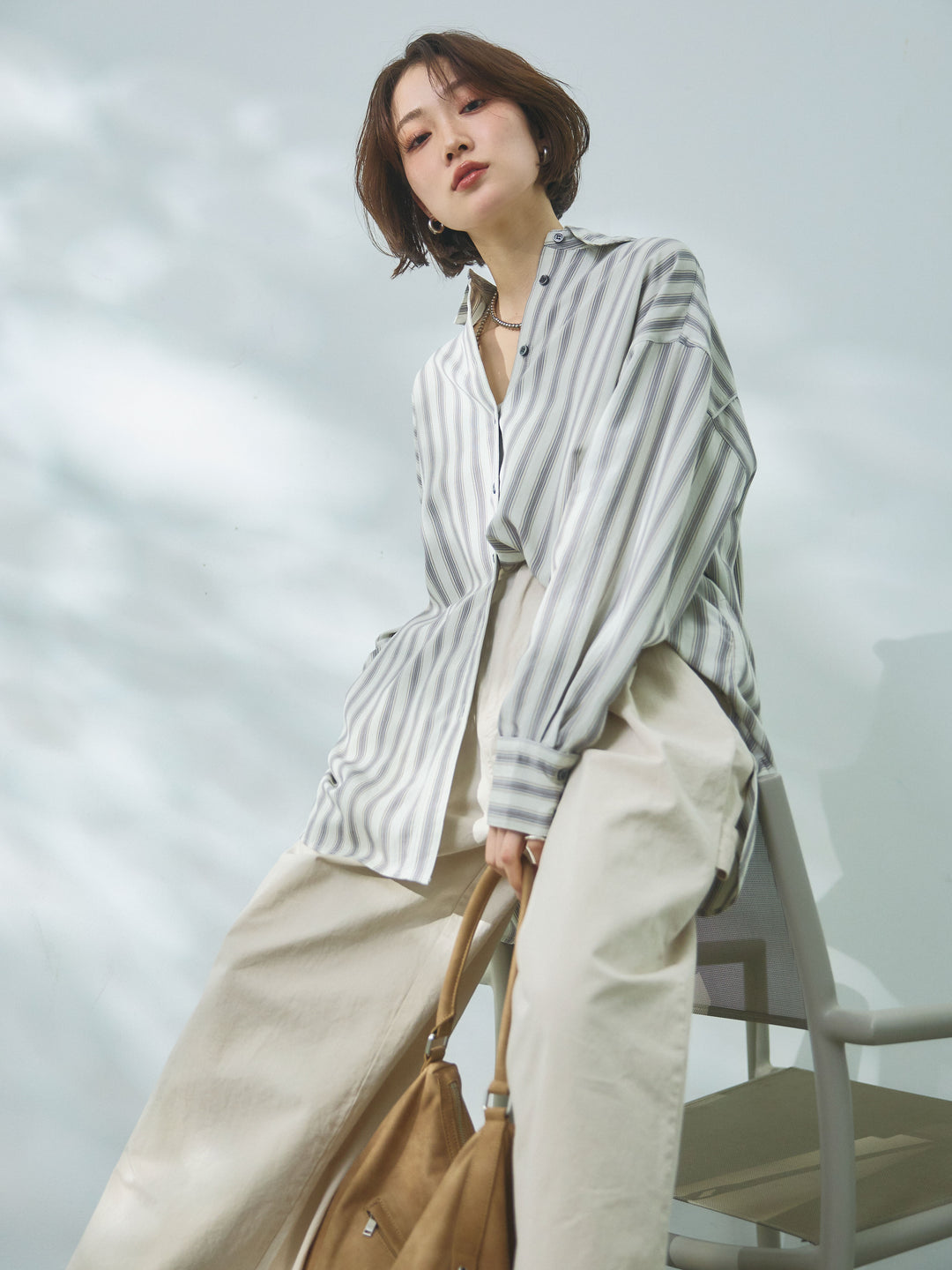 【Allure】[SET]ストライプオーバーシャツ+カットオフコットンツイルタックワイドパンツ(2set)