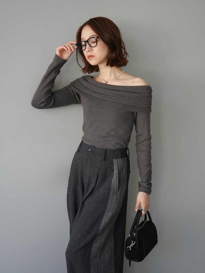 [予約]オフショルニットプルオーバー/チャコール