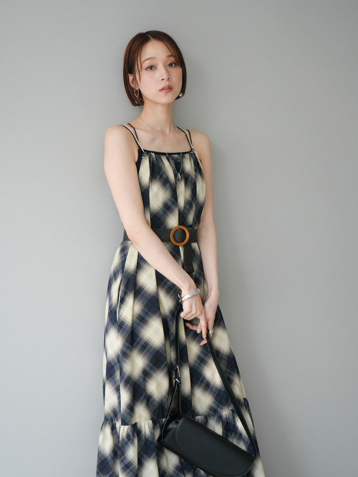 [SET] 繫腰帶格紋無袖洋裝 + 繫腰帶格紋無袖洋裝 (2 套)