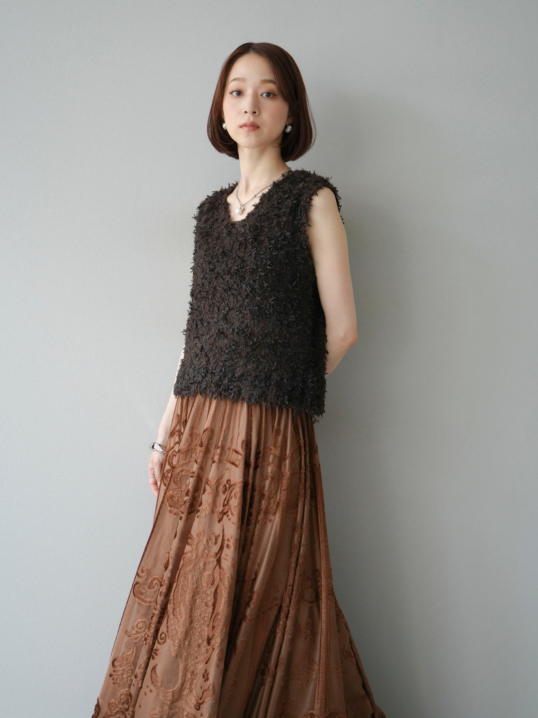 [SET]テープヤーンフリンジニットベスト+アンティーク柄フロッキーマキシスカート(2set)