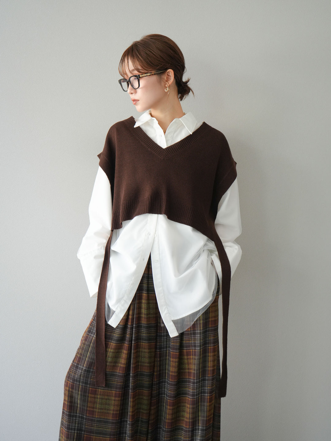 [予約]サイドリボンVネックショートニットベスト/ブラウン