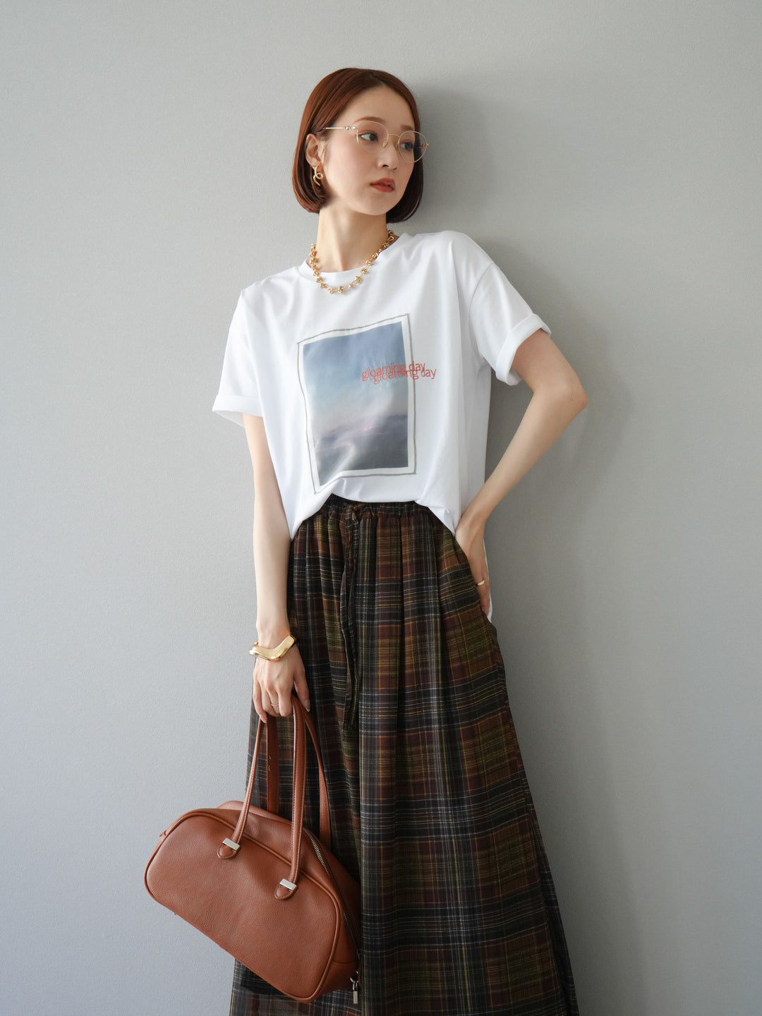 [SET] 薄紗層疊印花T卹 + 透視格紋寬鬆褲 (2件套)