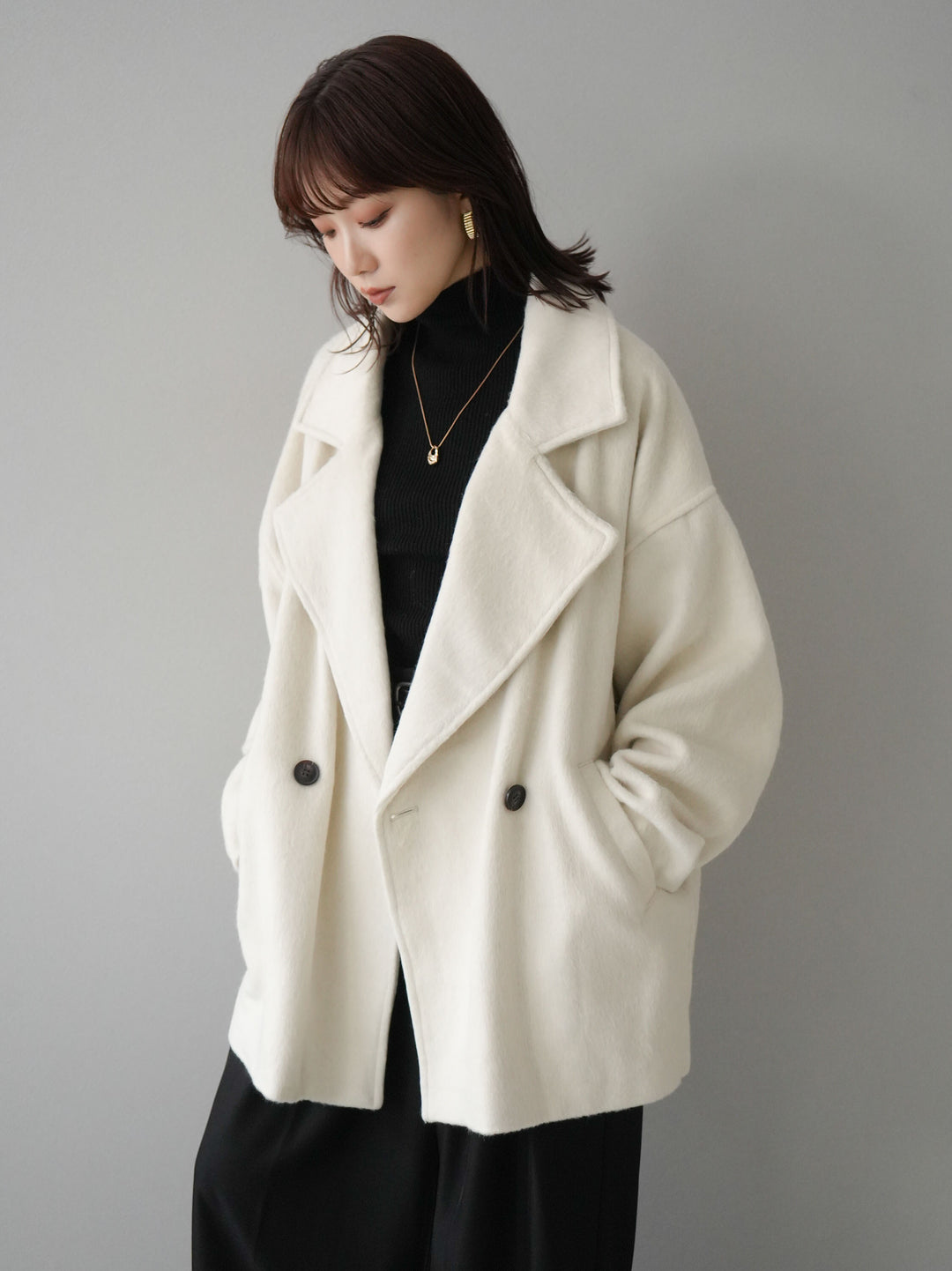 [SET]フェイクビーバーミドルコート+袖ボタンハイネックリブニットトップス+ベルト付ウールタッチワイドパンツL(3set)