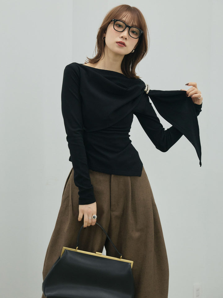 【Allure】[SET]ブローチ付ドレープ裏起毛トップス+モックスカルゼサイドタックコクーンパンツ(2set)