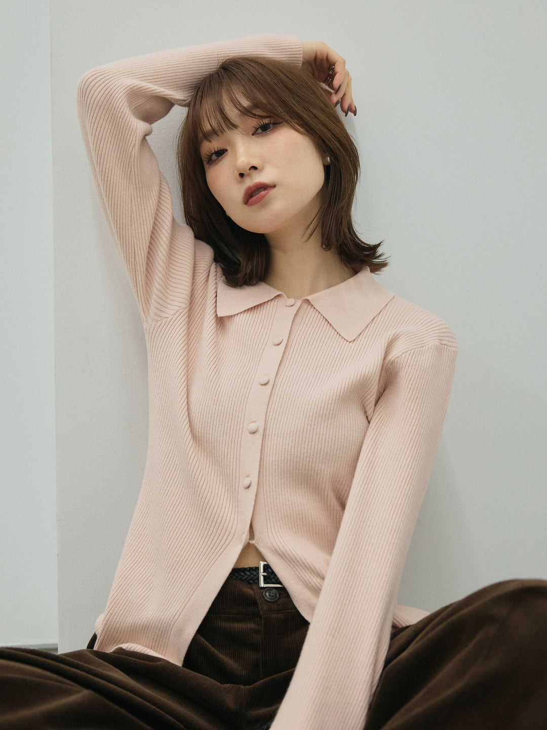 【Allure】[SET]くるみボタンポロリブニットトップス+くるみボタンポロリブニットトップス(2set)