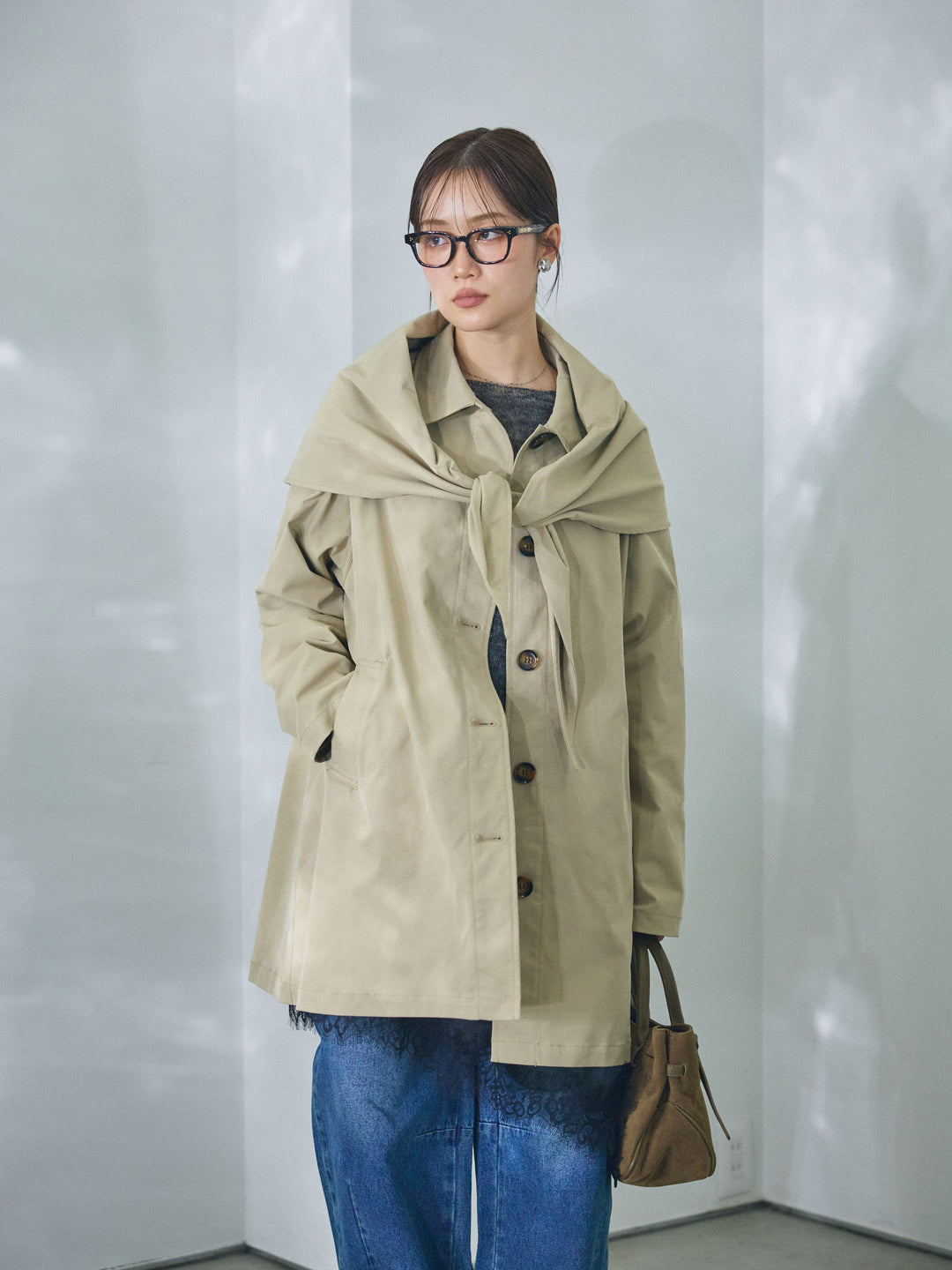 【Allure】[SET]スカーフ付ステンカラーミディアムコート+スカーフ付ステンカラーミディアムコート(2set)