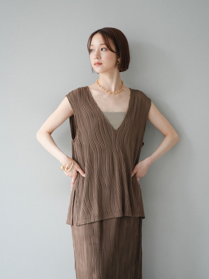 [SET]ウェーブパイピングVネックベスト+カップ付テレコリブベアキャミソール(2set)