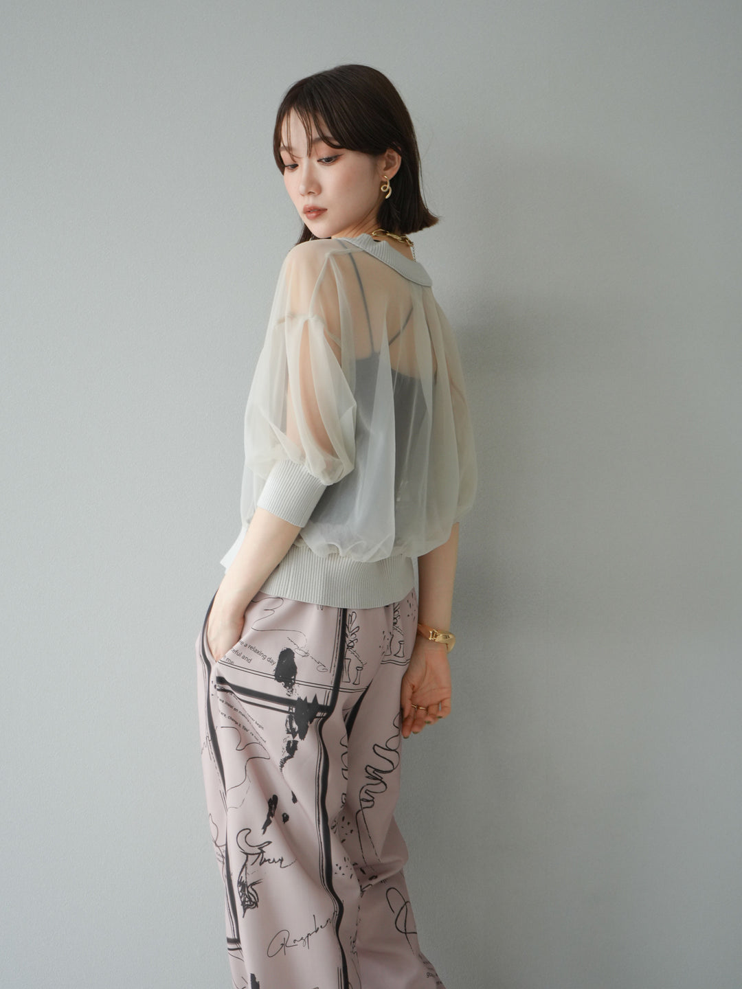 [SET] 透視半袖褶皺開襟衫 + 彩繪圖案褶襉褲 (2set)