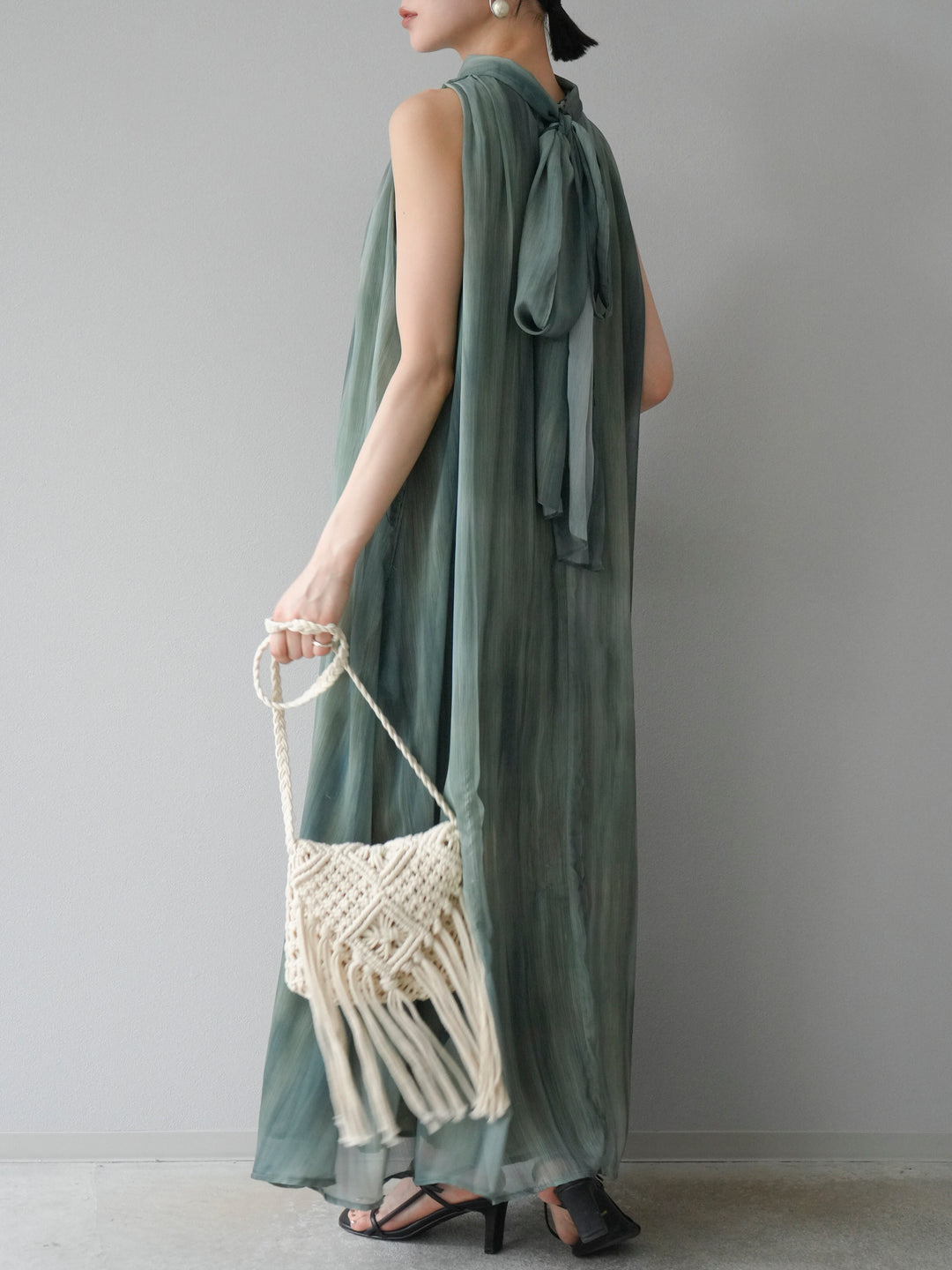 [予約]マクラメフリンジショルダーミニバッグ/アイボリー