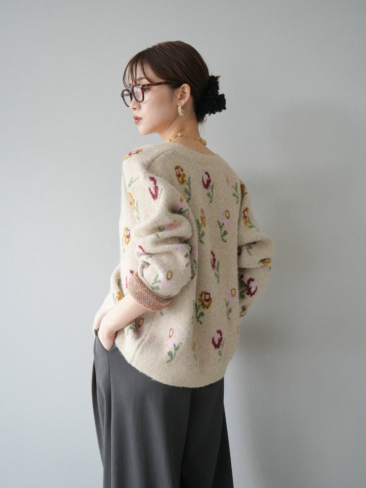 [予約]ウールタッチフラワーニットカーディガン/アイボリー