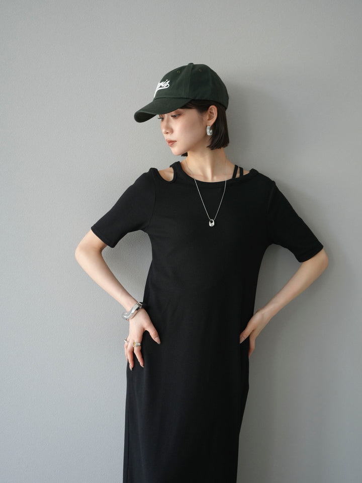 [予約]デザインネックカットリブワンピース/ブラック