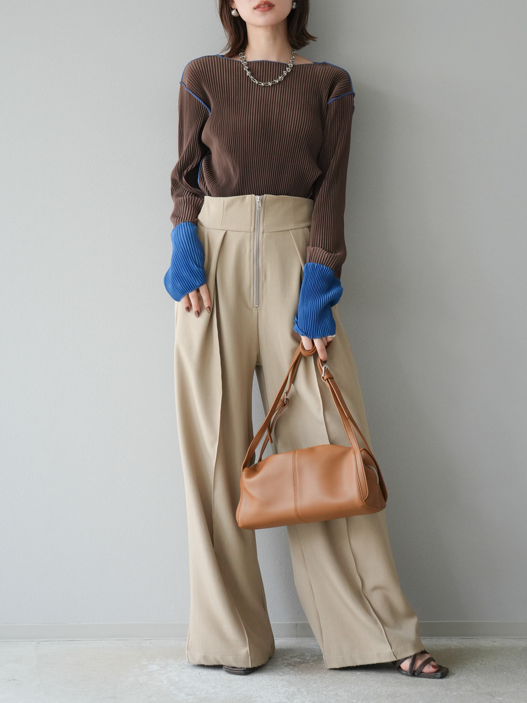 [予約]バイカラープリーツトップス/ブラウン