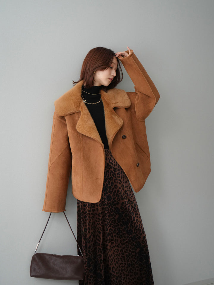 [SET]ムートンショートジャケット+袖ボタンボトルネックリブニットトップス+レオパードベロアナロースカート(3set)