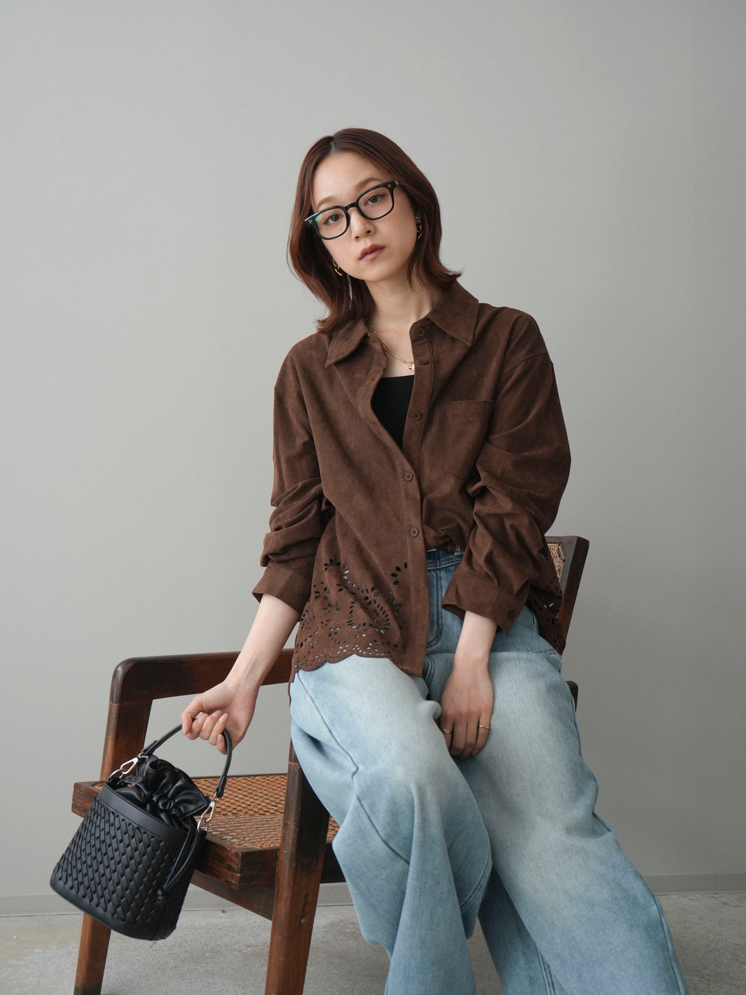 [SET]裾スカラップスエードシャツ+ベルト付裏起毛カーブデニムパンツ(2set)