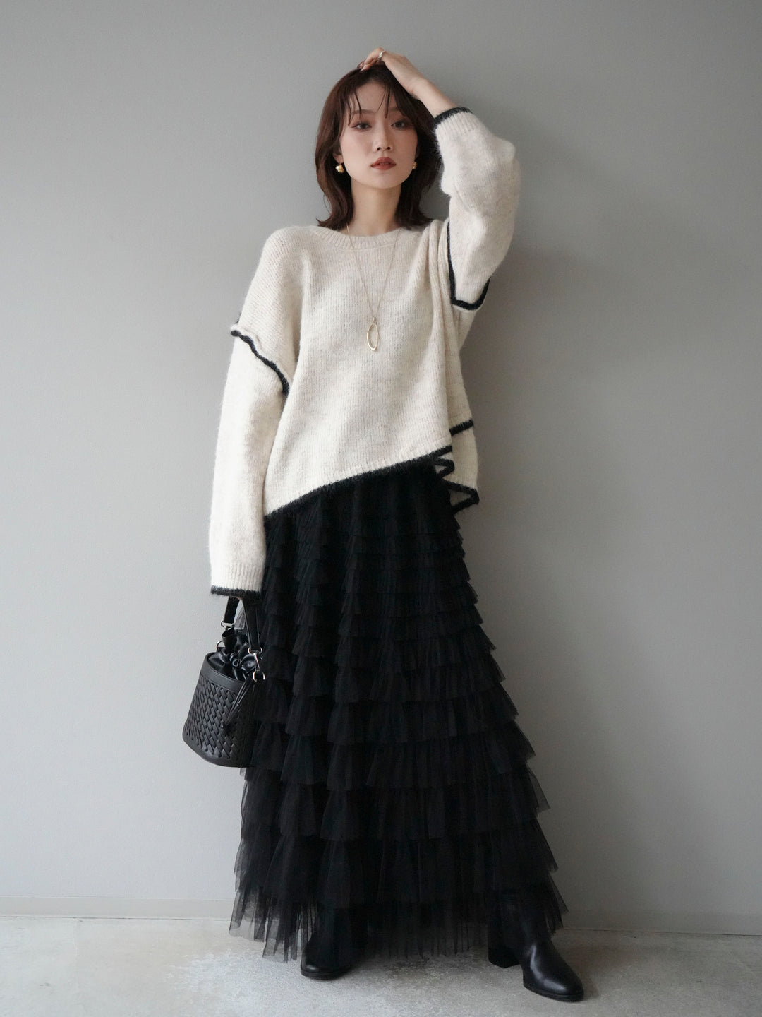 [SET]バイカラーレイヤードデザインニットプルオーバー+チュールティアードスカート(2set)