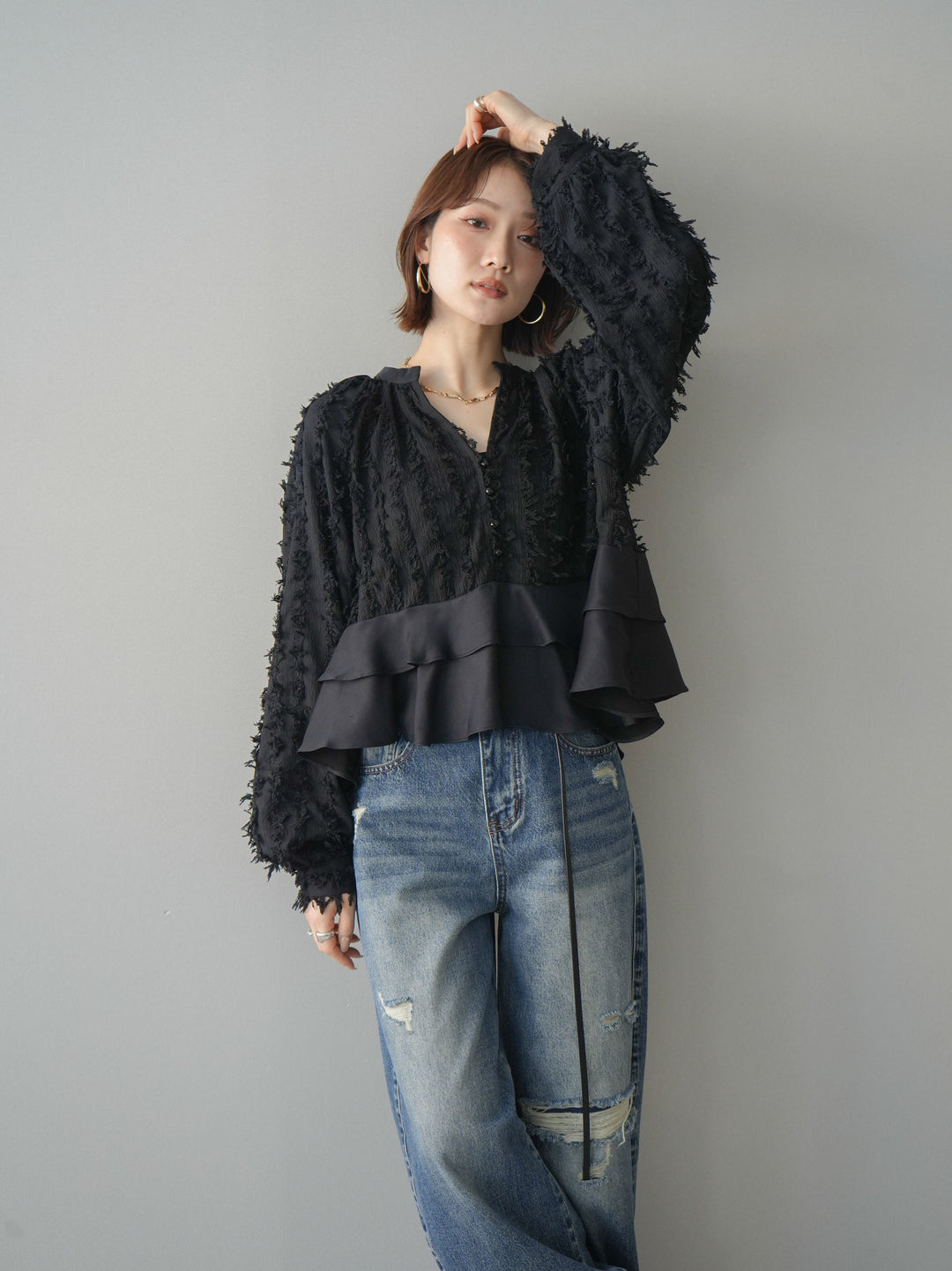 [SET]ジャガードぺプラムフリルブラウス+選べるアクセセット(2set)