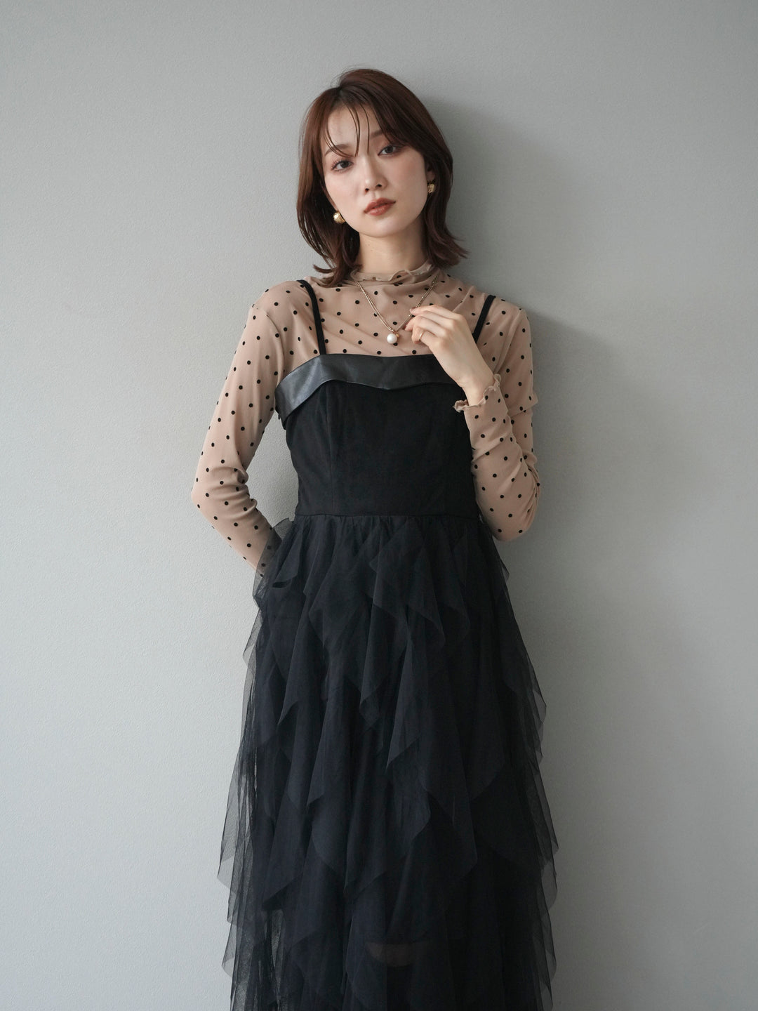 [予約]レザー切替チュールラッフルワンピース/black
