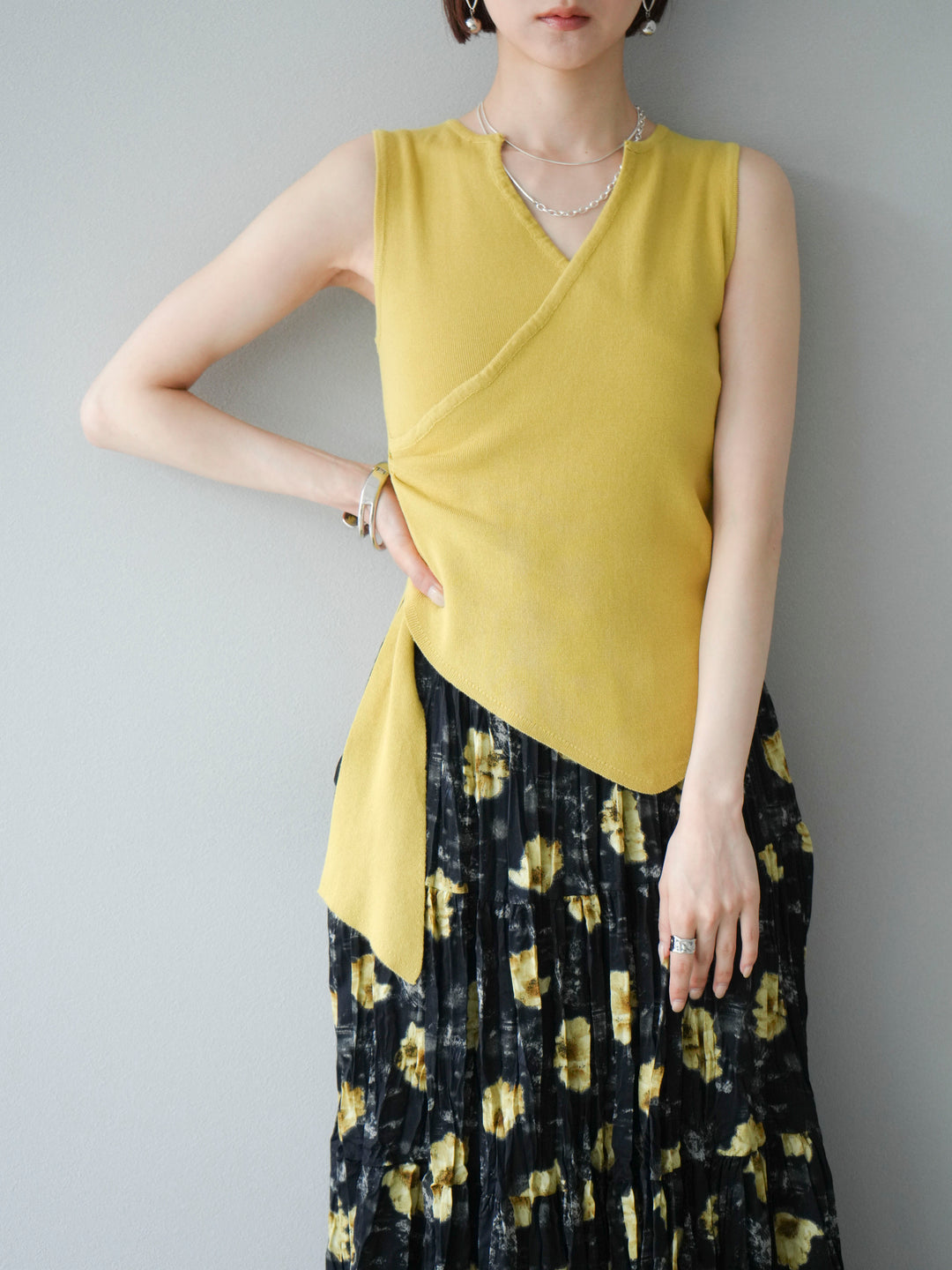 【預購】Cache-Coeur 無袖針織上衣/黃色