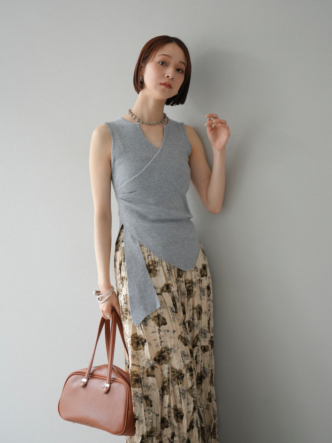 [SET]カシュクールノースリーブニットトップス+フラワーワッシャーロングスカート(2set)