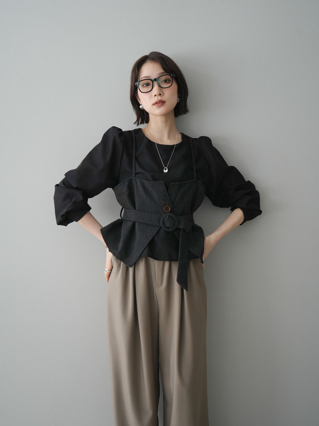 [SET]異素材ビスチェドッキングブラウス+選べるアクセセット(2set)