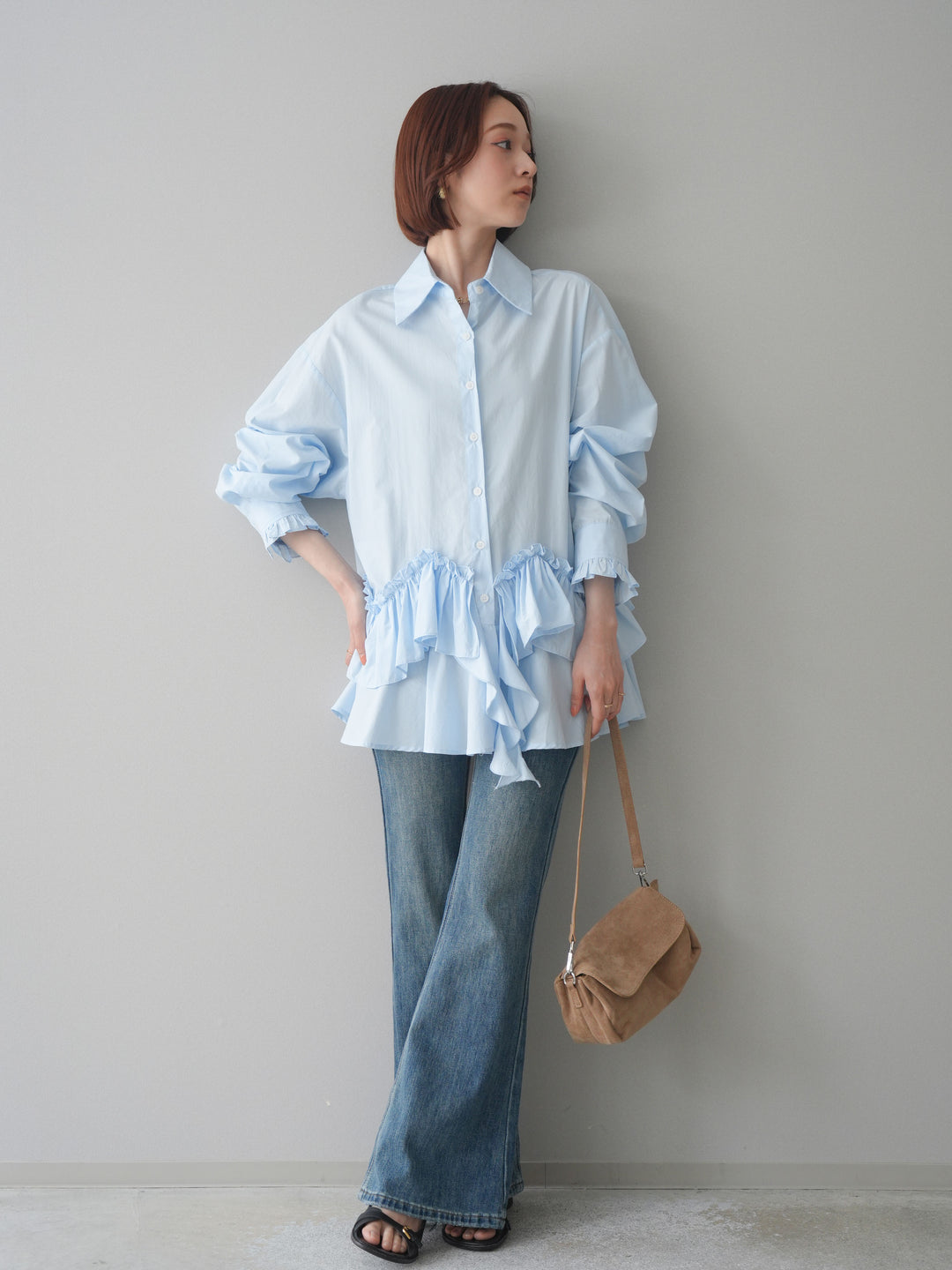[SET]ラッフルデザインティアードブラウス+ハイウエストフレアデニムパンツ(2set)