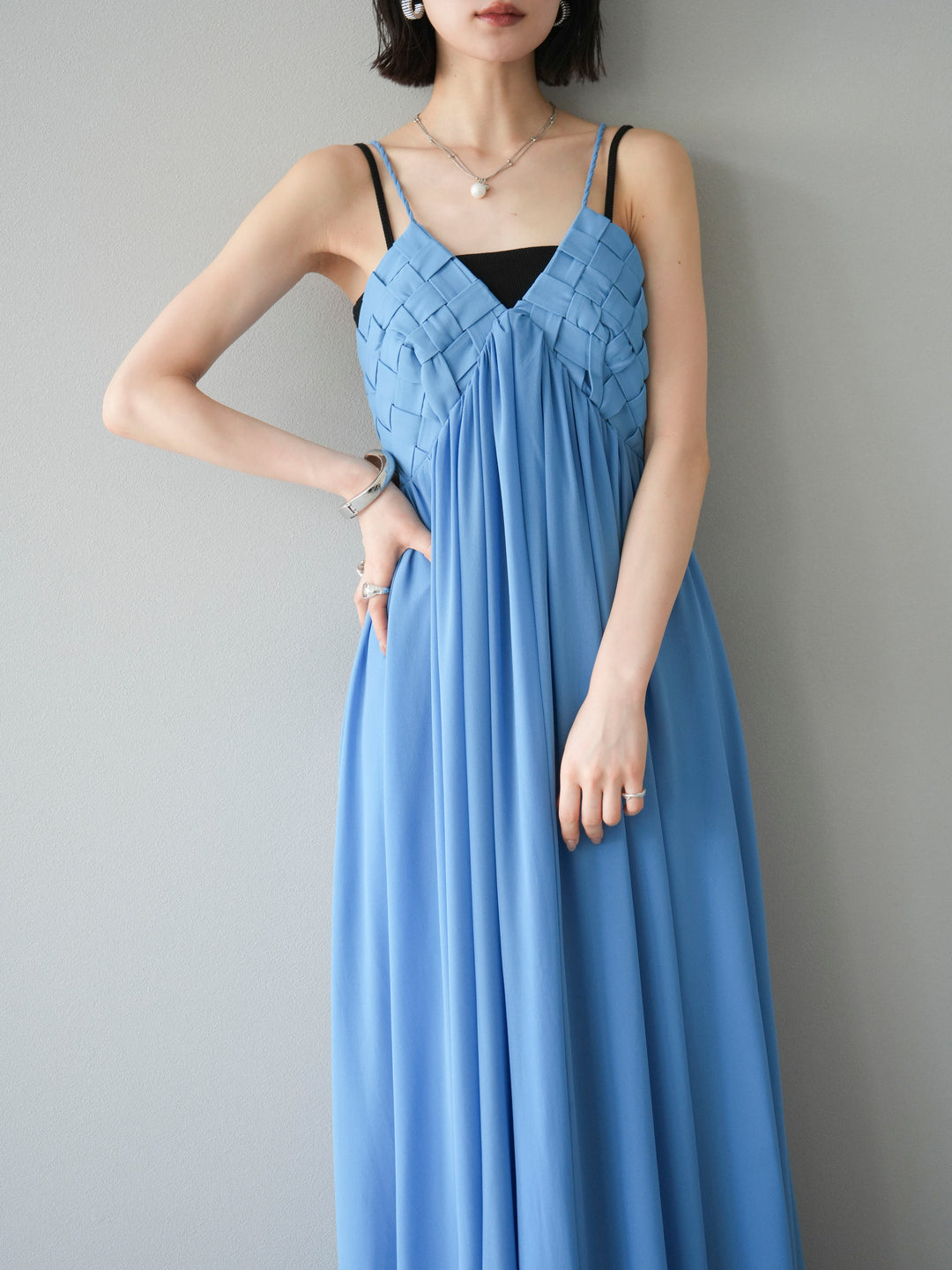 [SET]編み込みデザインシフォンワンピース+カップ付テレコリブベアキャミソール(2set)