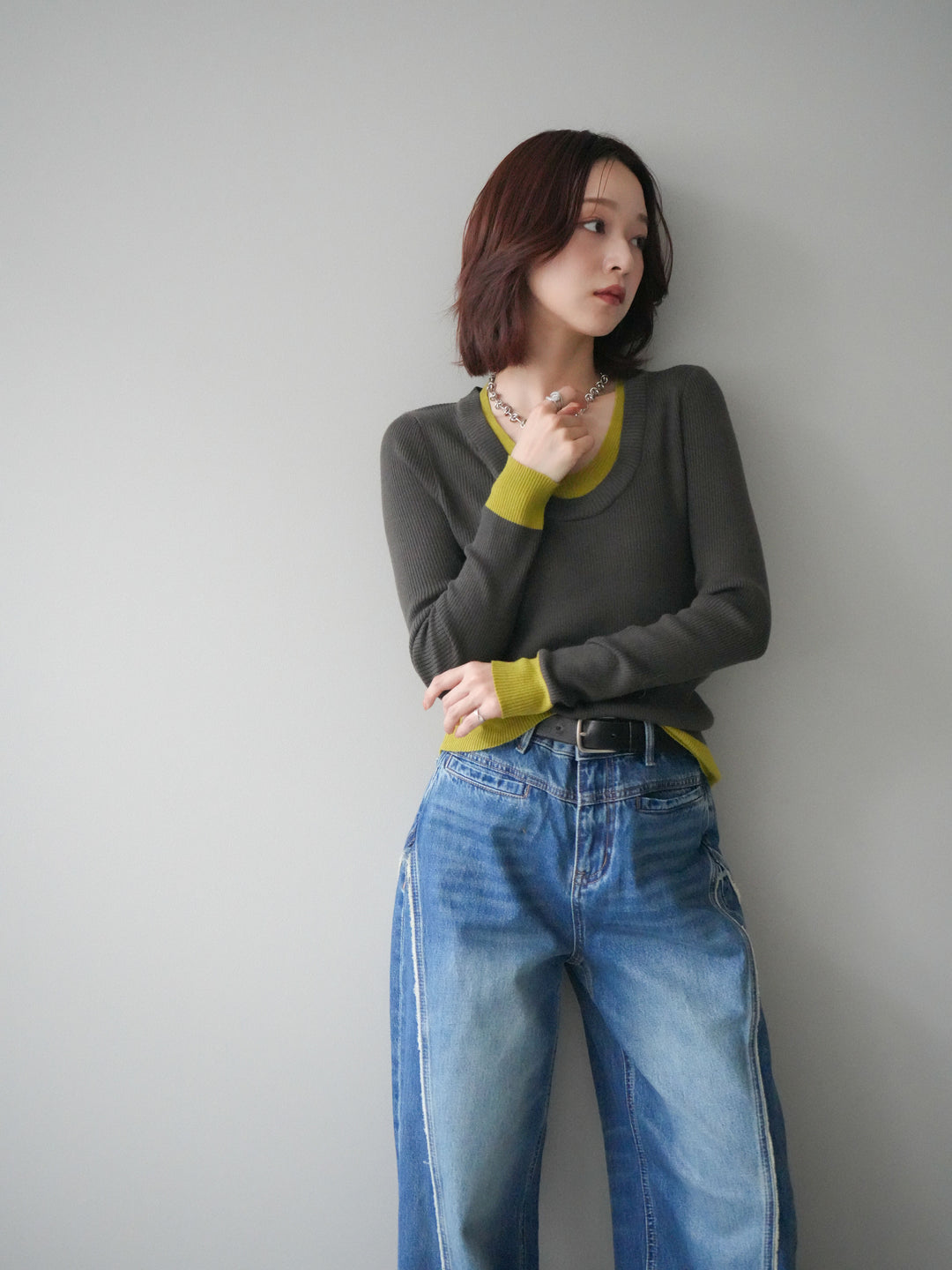 [SET]Uネック配色レイヤードリブニットトップス+サイドフリンジワイドデニムパンツ(2set)