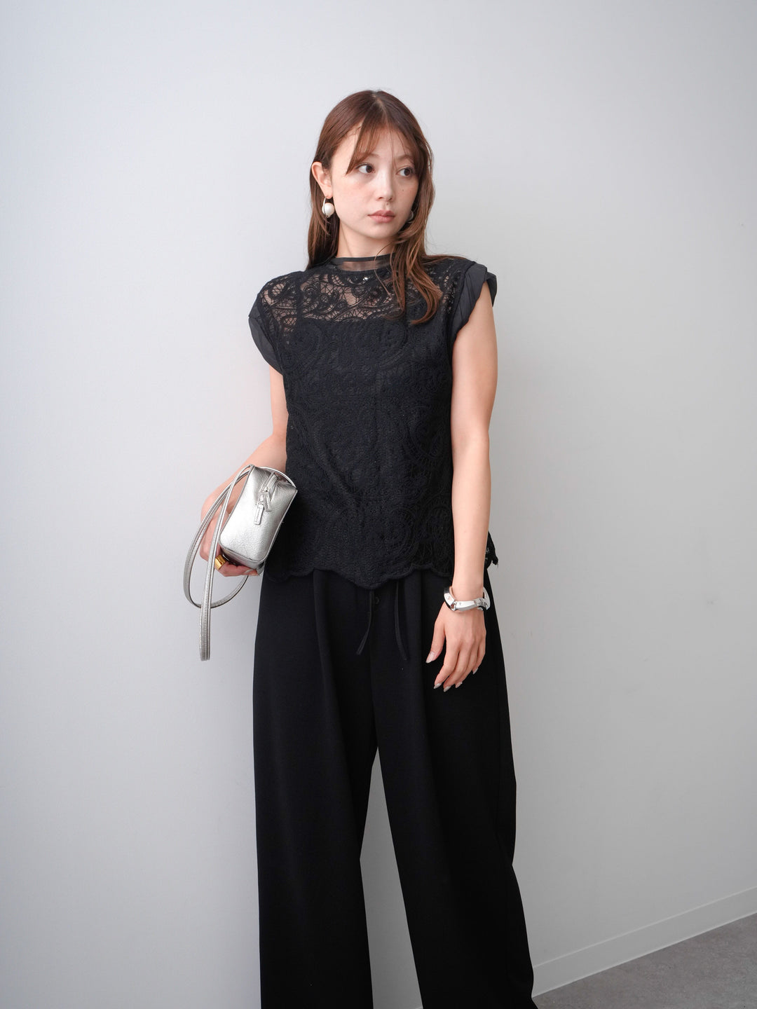 [SET]スカラップヘムレーストップス+リラックスドレープスウェットパンツ(2set)