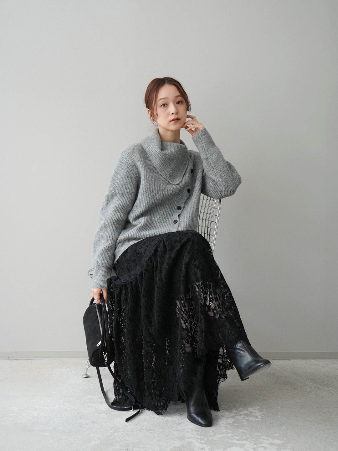 [SET]ハイネックデザインボタンニットカーディガン+起毛レースティアードスカート(2set)