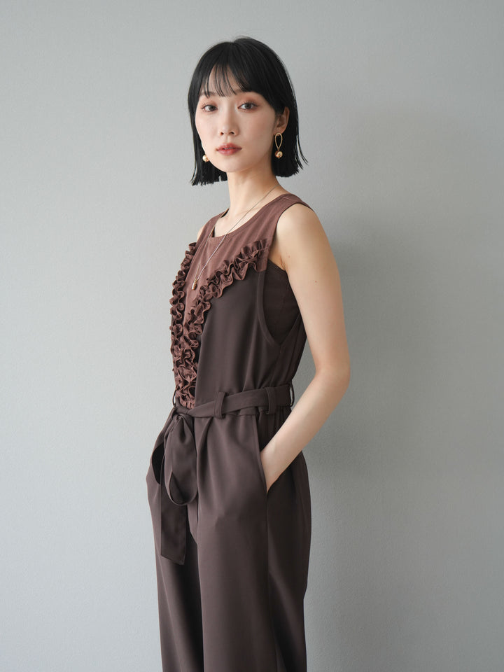 [預購] 荷葉邊設計連身褲/棕色