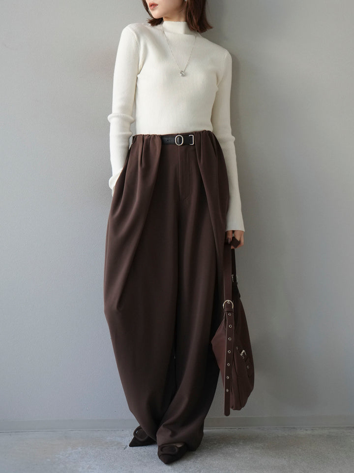 [予約]袖ボタンボトルネックリブニットトップス/アイボリー