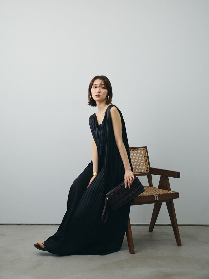 [SET] 緞面褶皺V領洋裝 + 緞面褶皺V領洋裝 (2set)