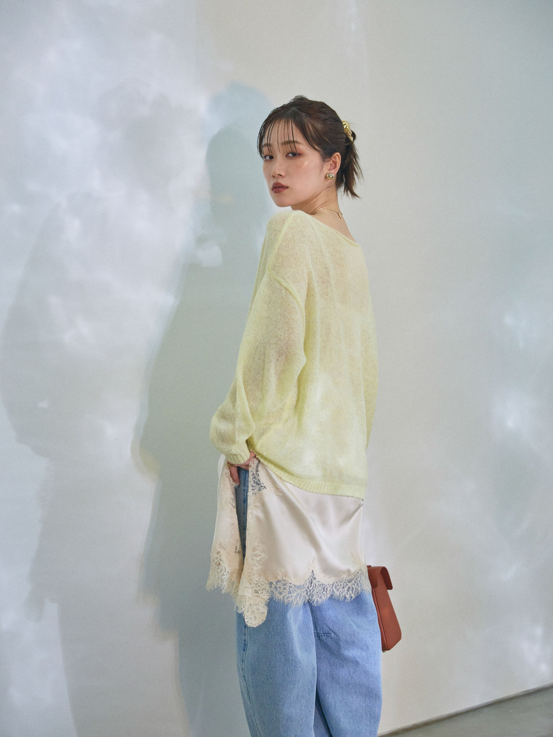 【Allure】[SET]モヘアタッチ透かし編みボートネックニットプルオーバー+アシメカーブデニムパンツ(2set)