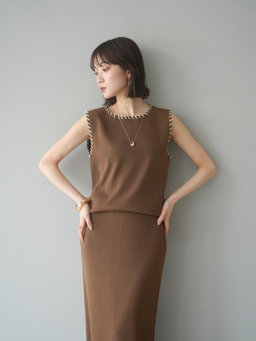 [予約]リネンタッチハンドステッチニットプルオーバー/モカ