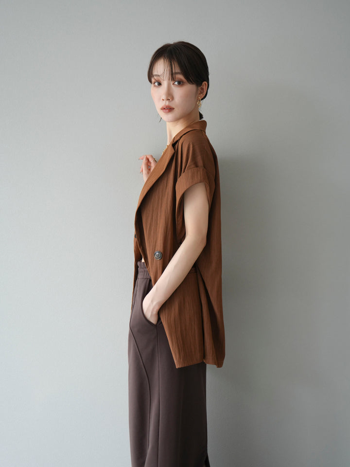 [SET]リネンライクノースリーブダブルジレ+ウェーブパイピングカップ付ベアキャミソール(2set)