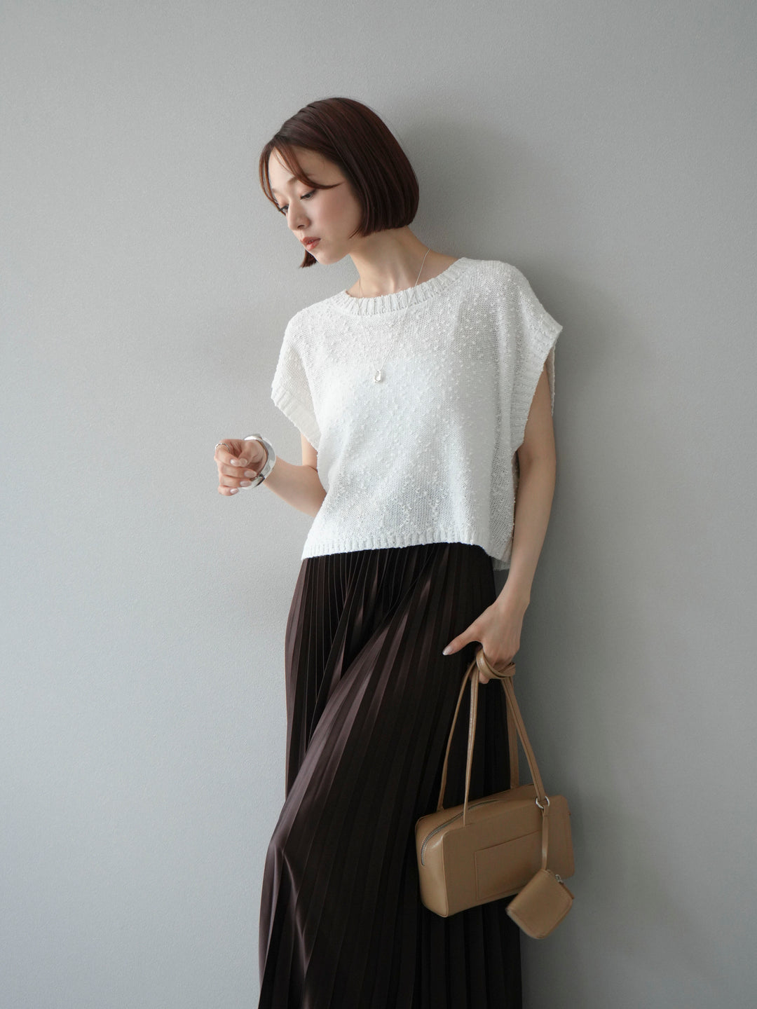 [SET]ネップヤーンクロップドニットベスト+サテンプリーツマキシスカート(2set)