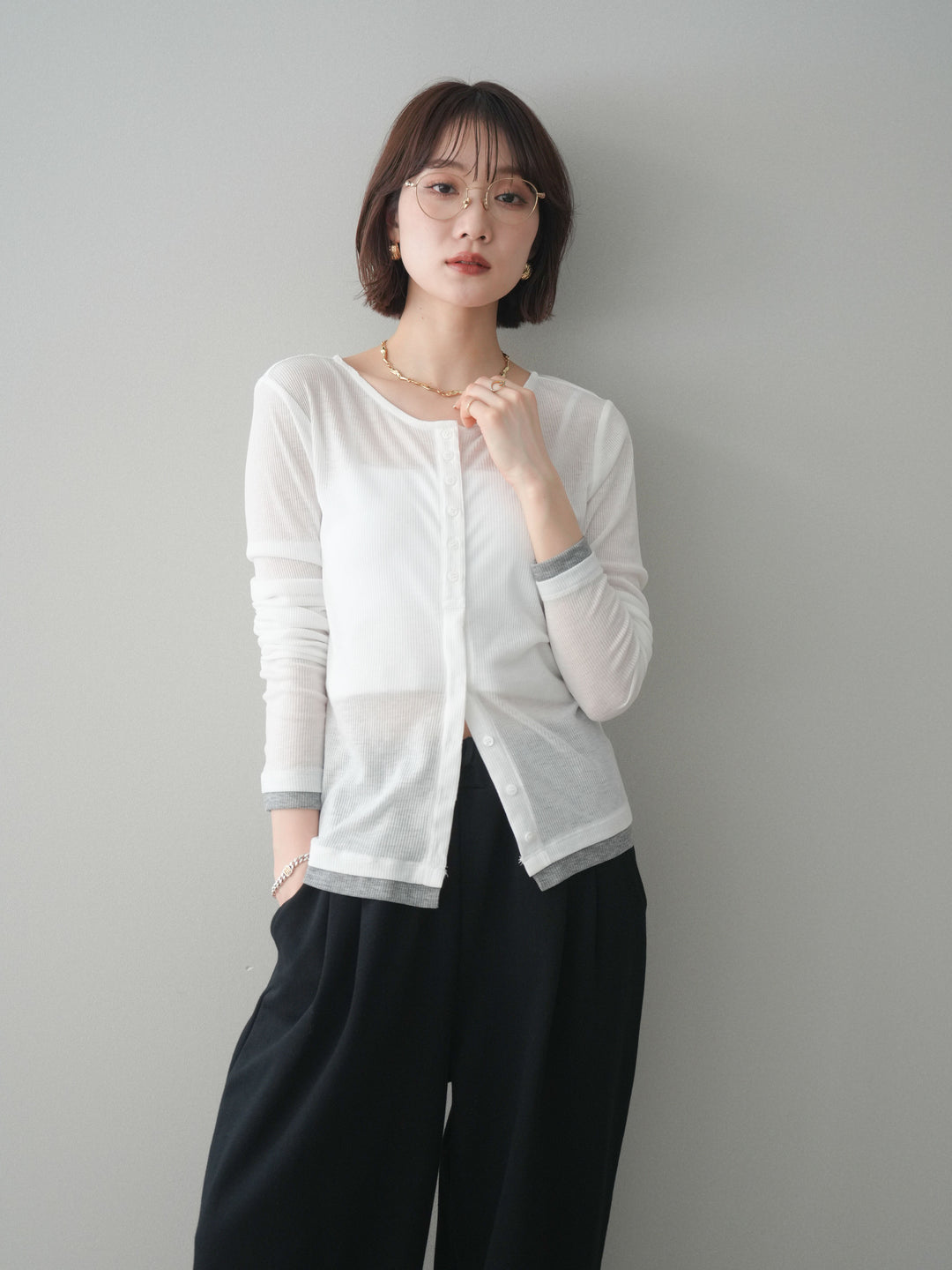 [予約]シアーリブバイカラーカーディガン/white