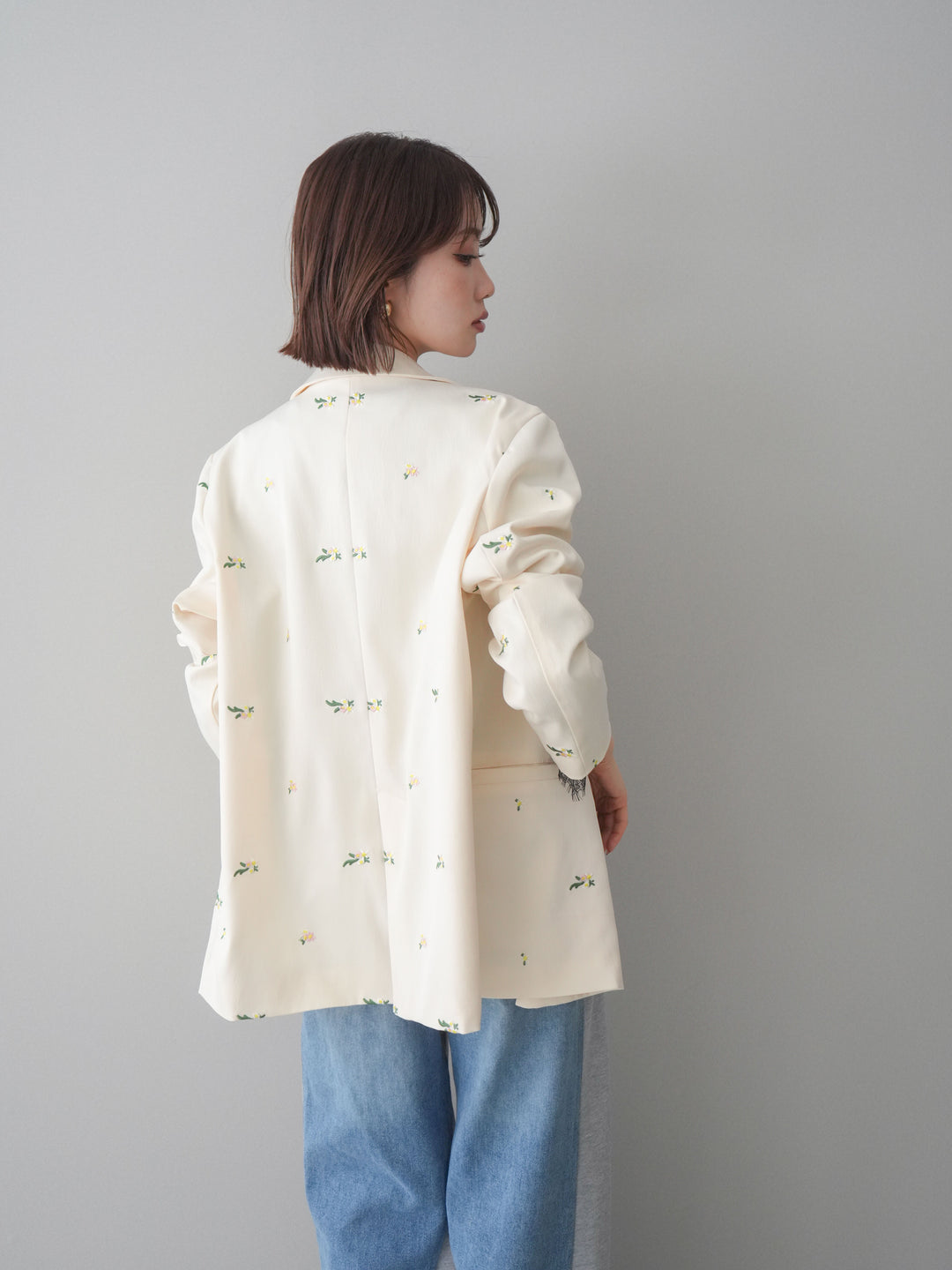 [予約]フラワー刺繍テーラードジャケット/ivory