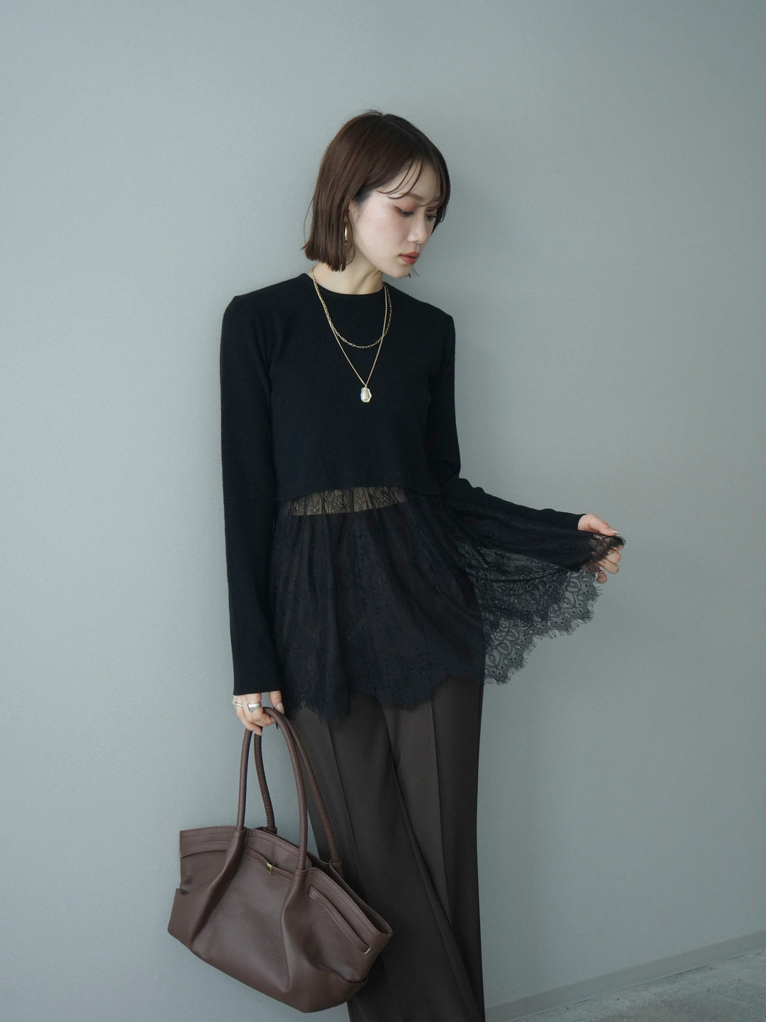 [予約]クルーネックレースドッキングリブニットトップス/black