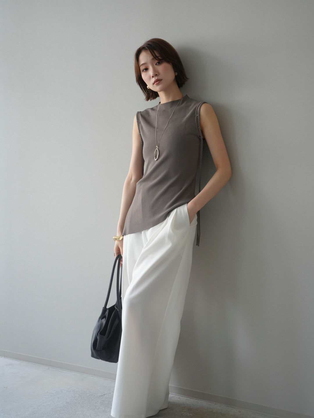 [予約]サイドコードアシメニットノースリーブ/charcoal