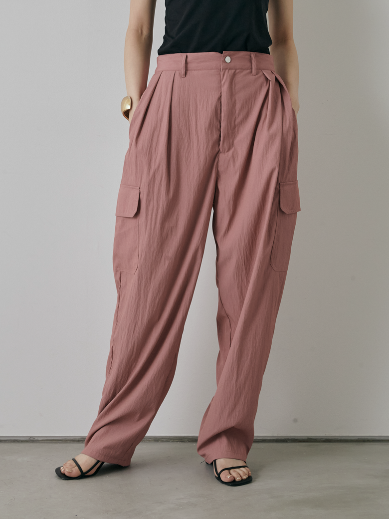 新品　ASTRAET ライトピンク カーゴパンツ Mサイズ ASTRAET パンツ カーゴパンツ 「ASTRAET」ACE サテン カーゴ