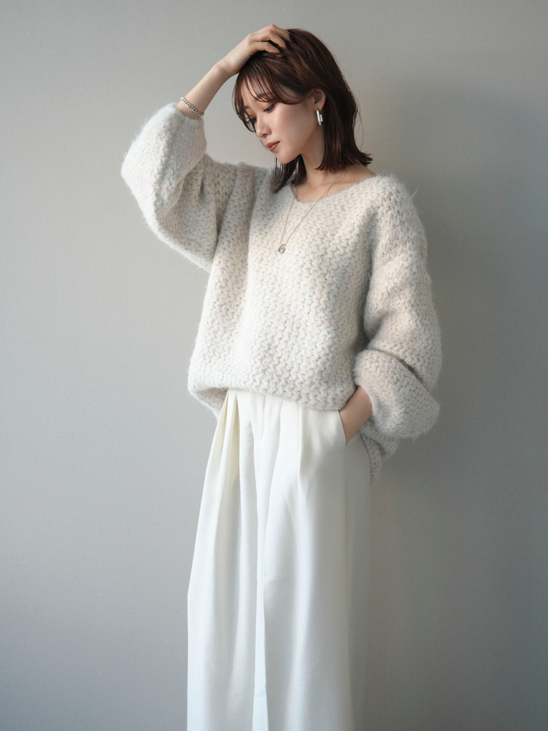 [予約]ウールタッチラメミックスヤーンVネックニットプルオーバー/ivory