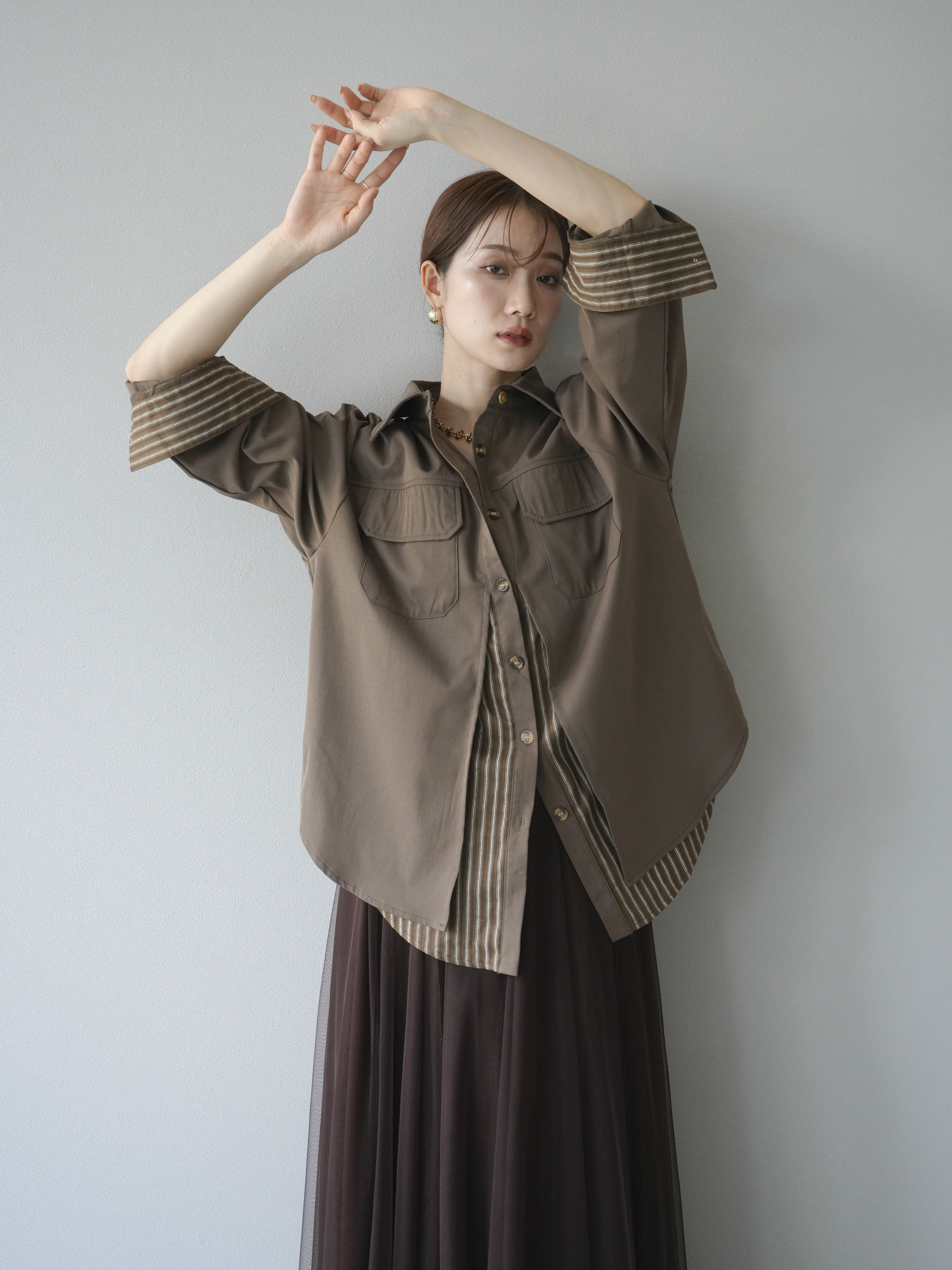 予約]ストライプレイヤードシャツ/ブラウン – Lumier