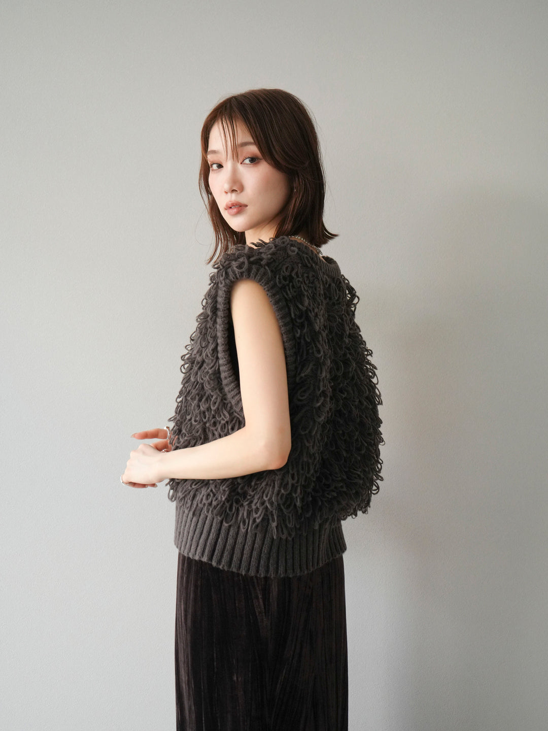 [SET]レザー襟オンブレチェックオーバーシャツ +ループデザインホックベスト +クラッシュベロアナロースカート(3set)