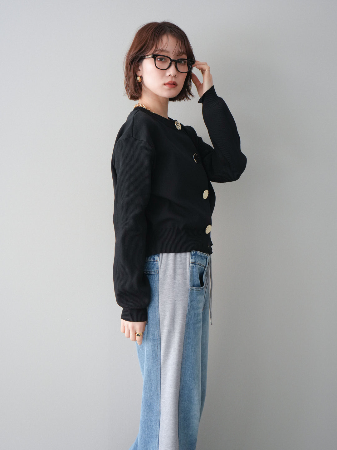 [SET]メタルボタンクルーネックニットカーディガン+選べるアクセセット(2set)