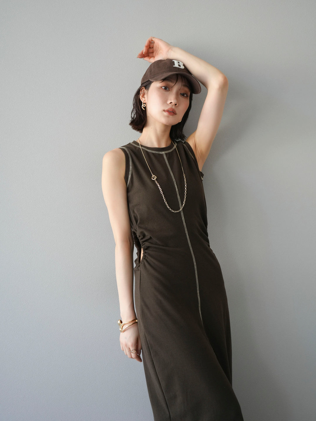 [予約]ウエストオープンステッチカットワンピース/ブラウン