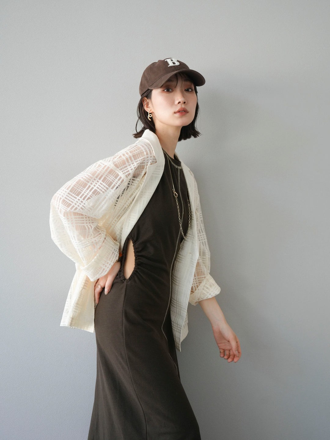 【預購】B字刺繡棒球帽/棕色