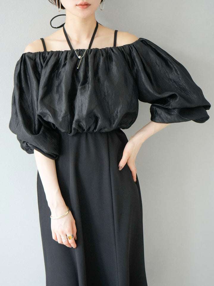 [Pre-order] Shiny off-shoulder blouse/black