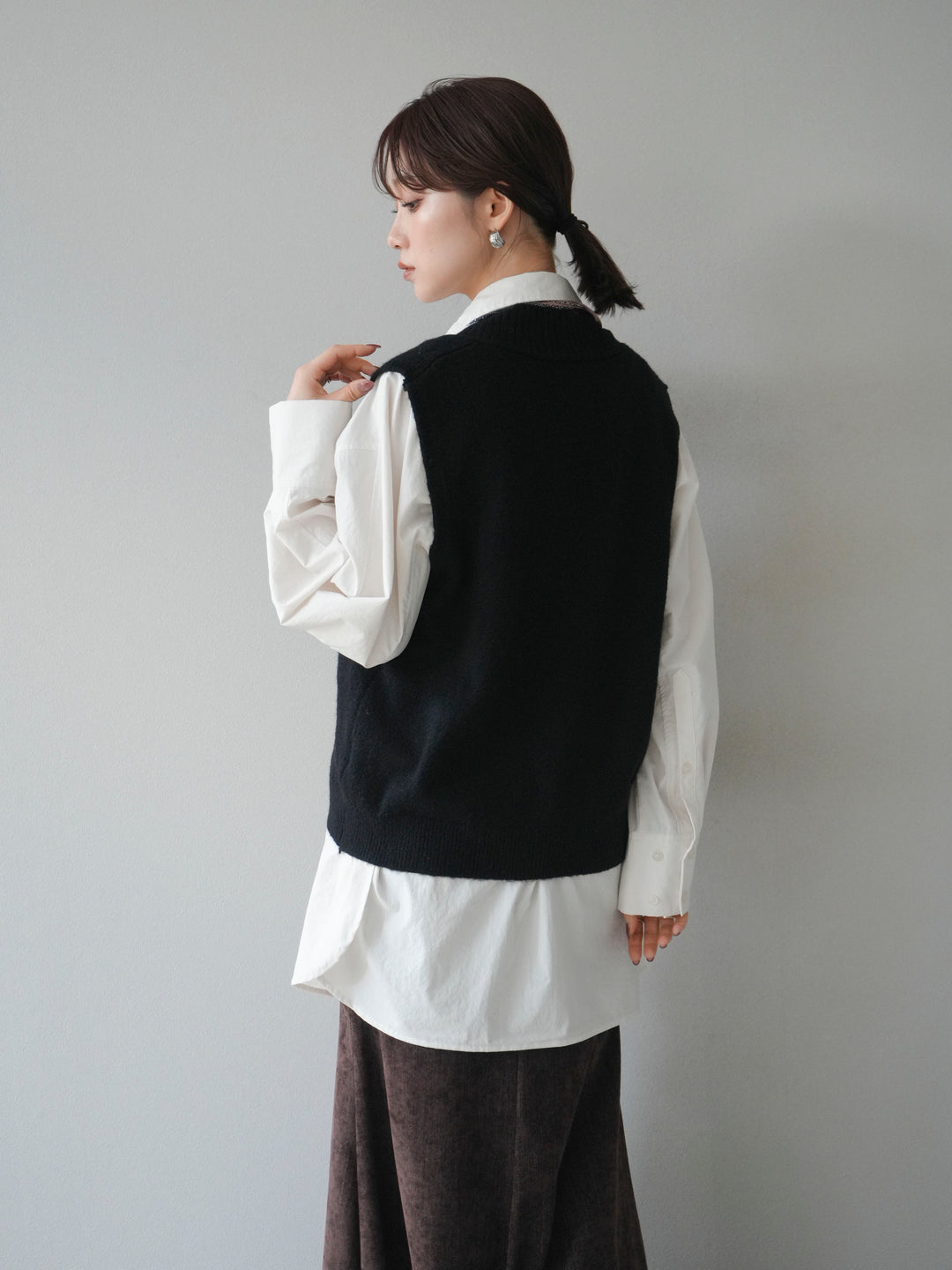 [予約]スカーフ付きニットベスト/black