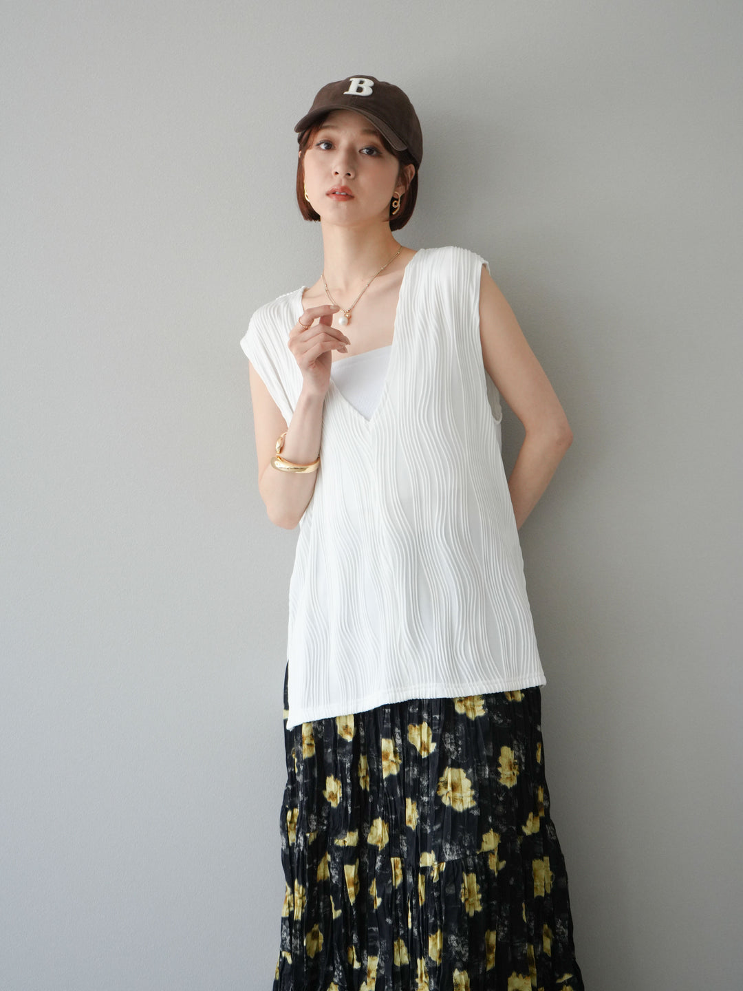 [SET]ウェーブパイピングVネックベスト+フラワーワッシャーロングスカート(2set)